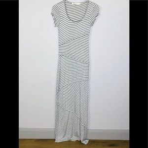 🍍Studio M Striped Maxi XS Gray White Cap Sleeve